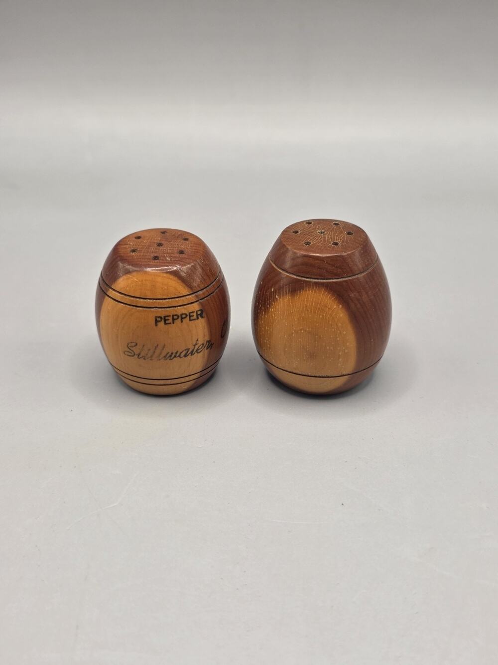 Vintage Stillwater Wooden Barrel Salt and Pepper Shakers Set Travel Souvenir